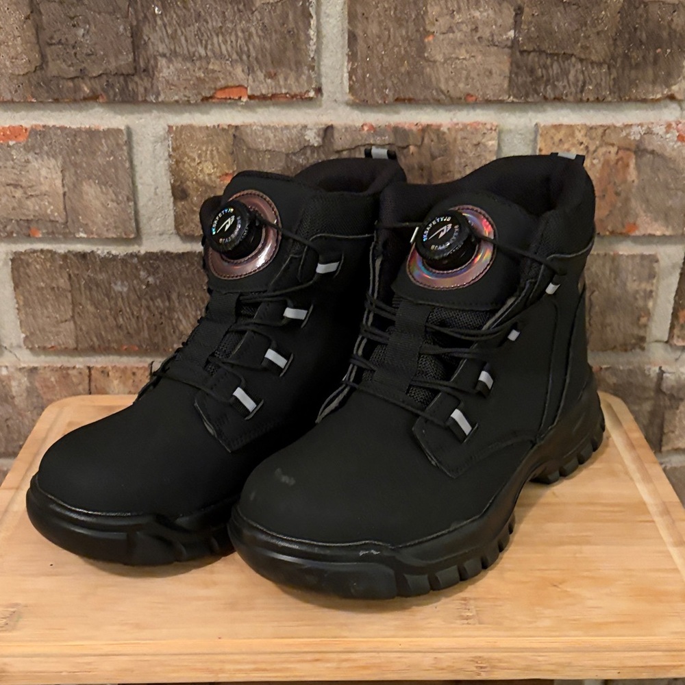 Men's Black Tactical Boots with Dial Lacing